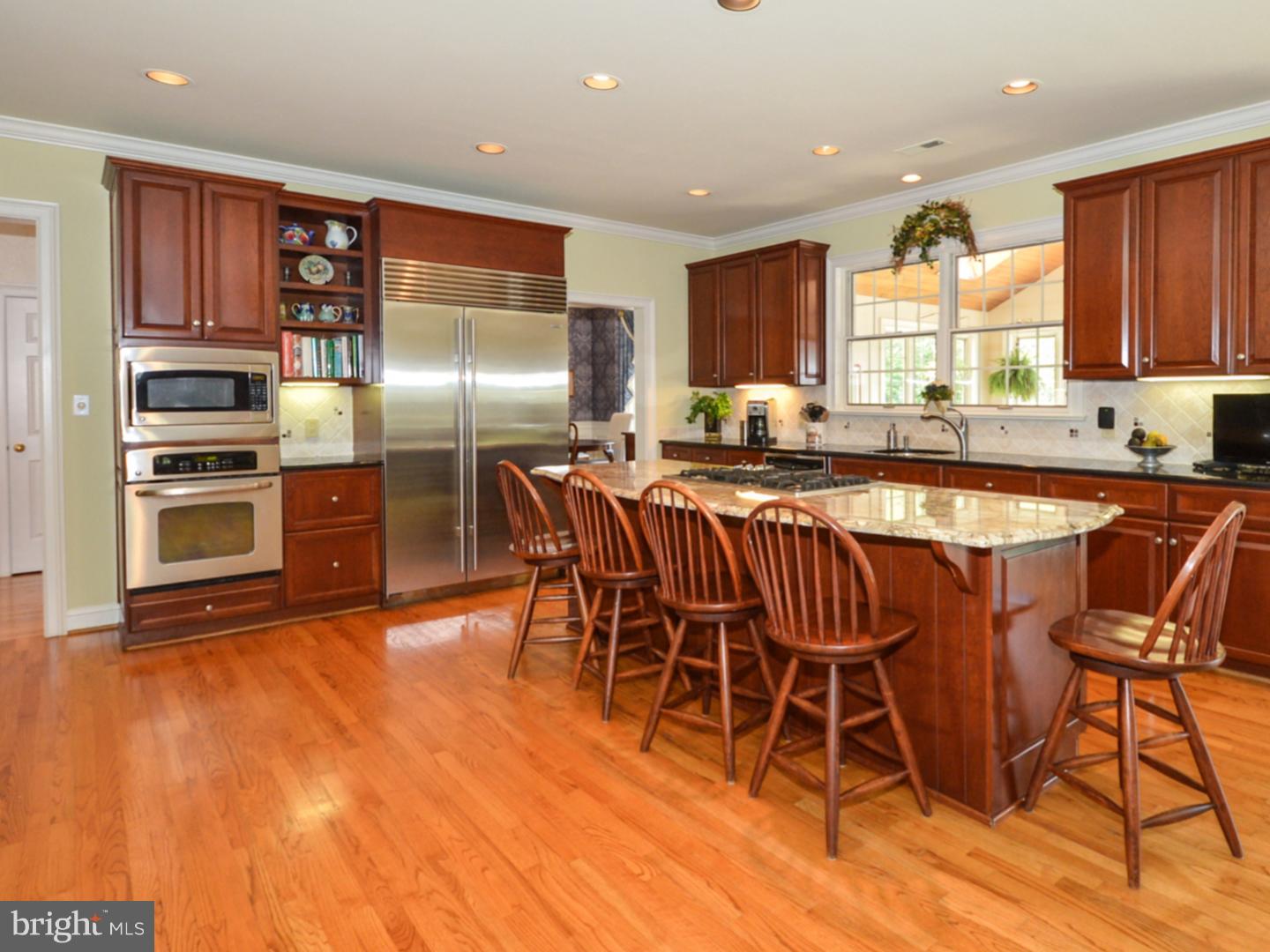 MEADOW VIEW ESTS - Residential