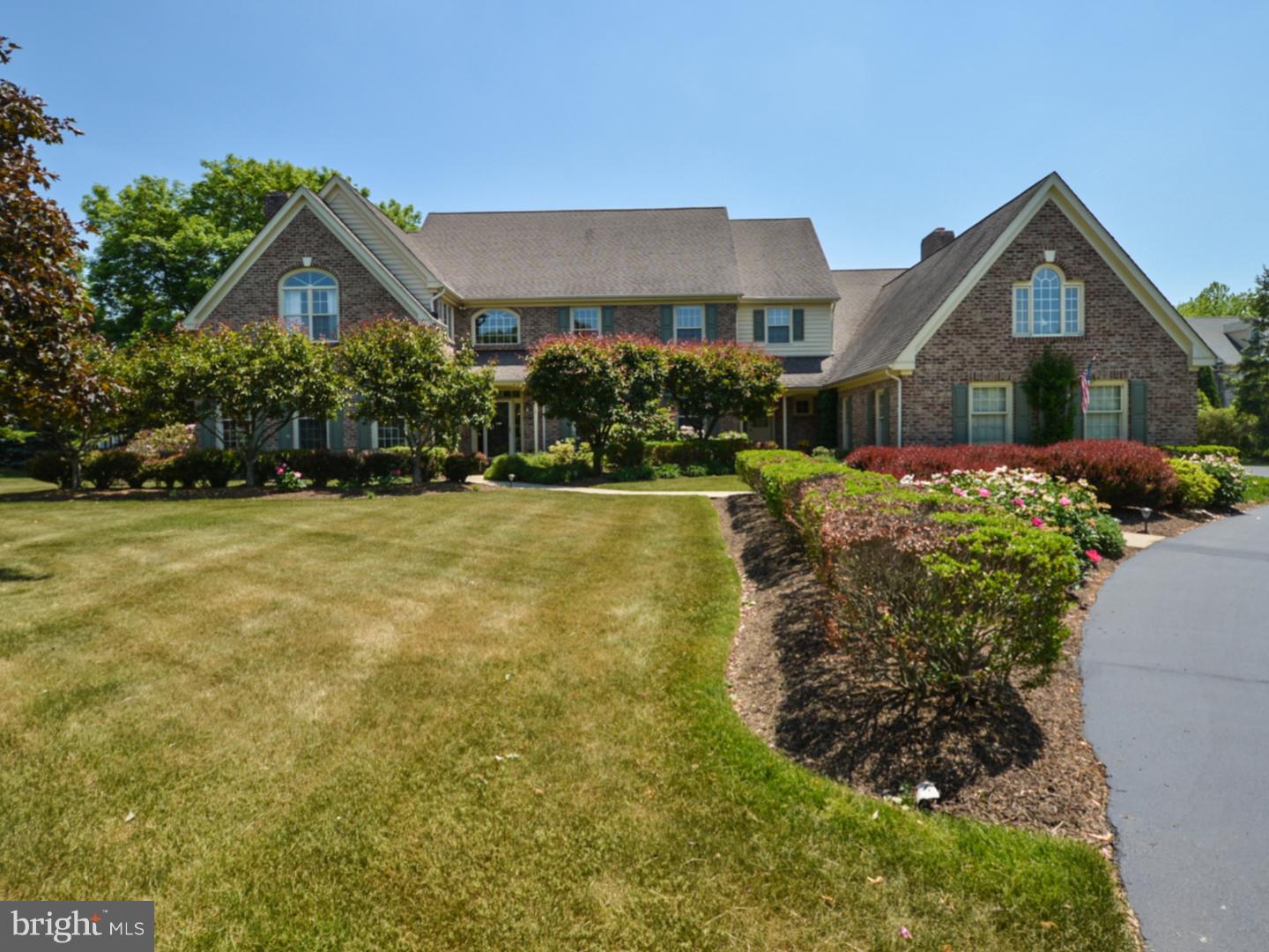 MEADOW VIEW ESTS - Residential