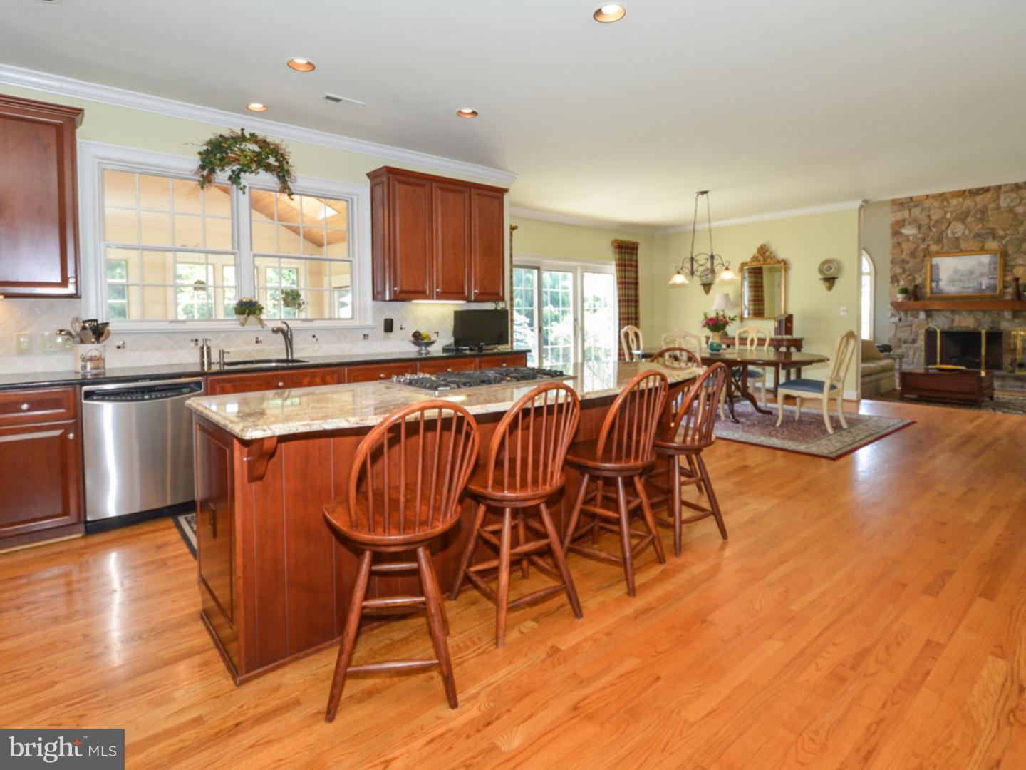 MEADOW VIEW ESTS - Residential