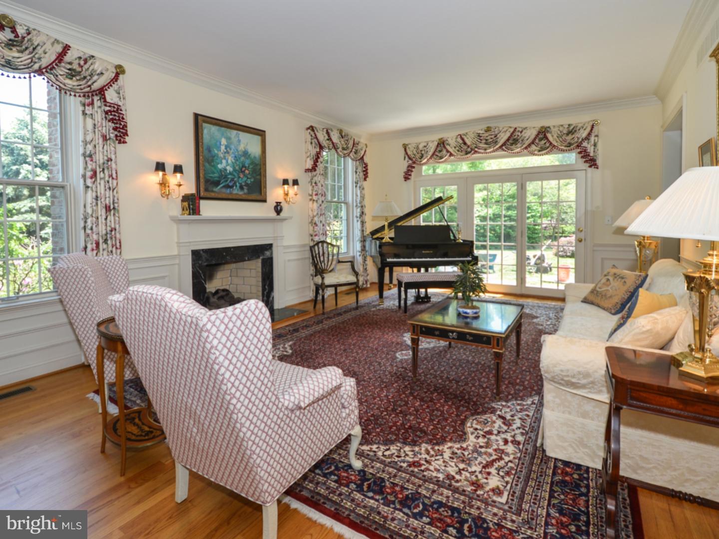 MEADOW VIEW ESTS - Residential