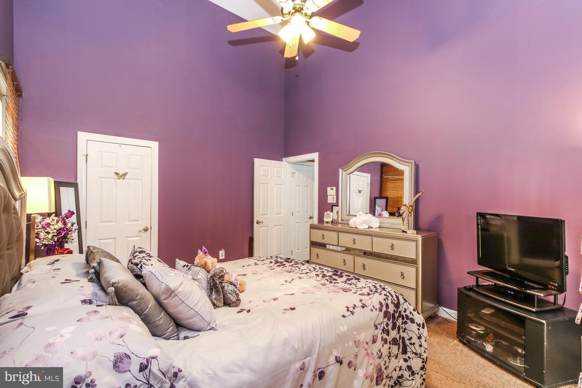 NORTHRIDGE PLAT 5 - Residential