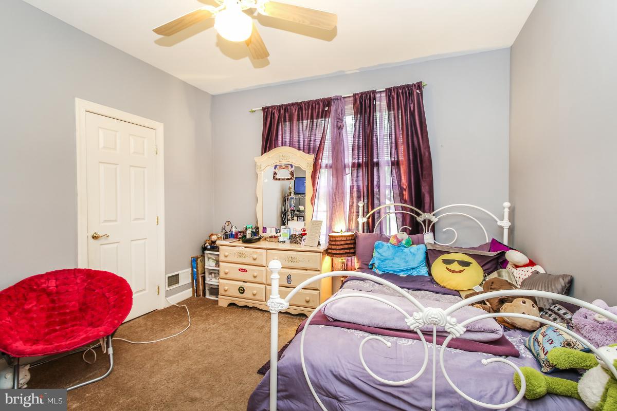 NORTHRIDGE PLAT 5 - Residential