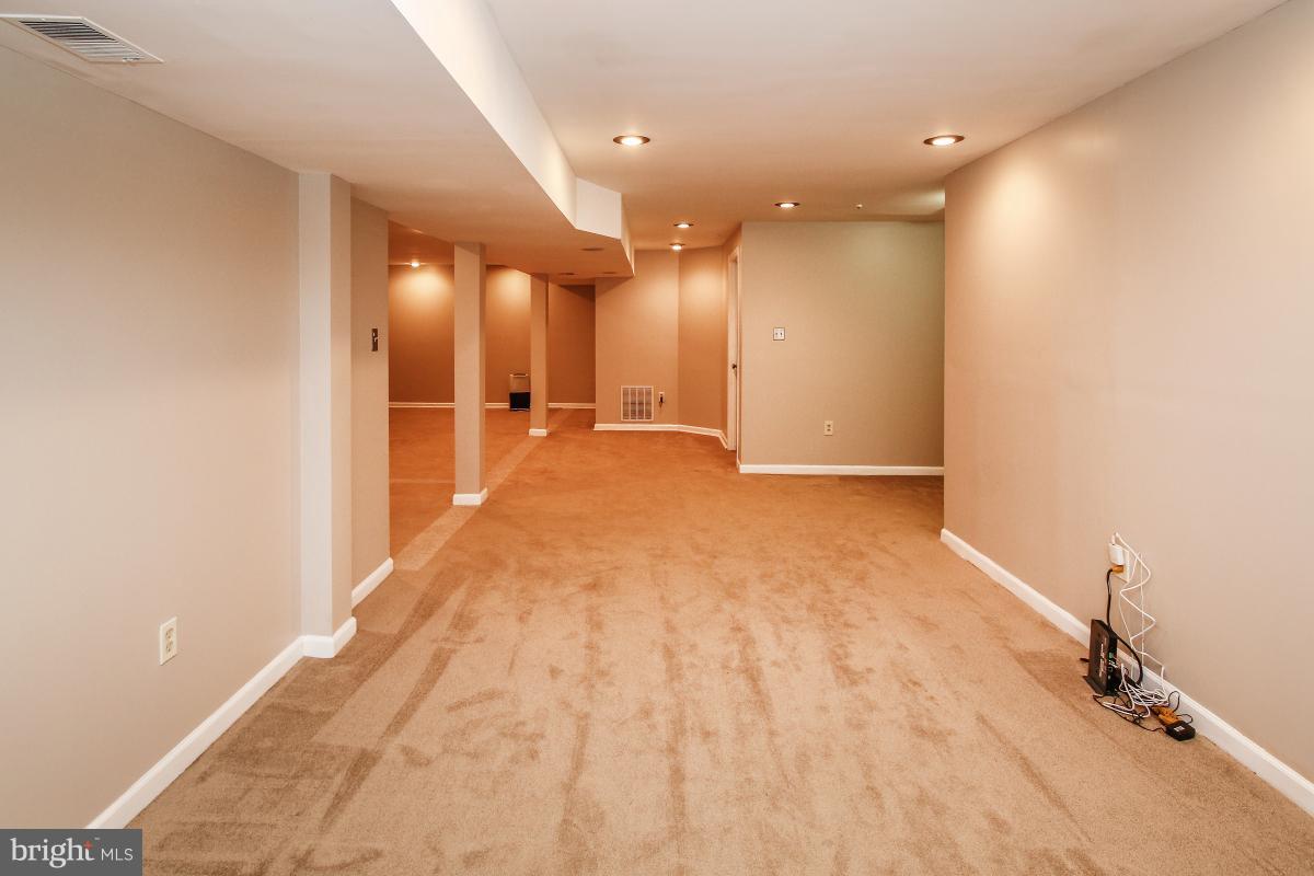 NORTHRIDGE PLAT 5 - Residential