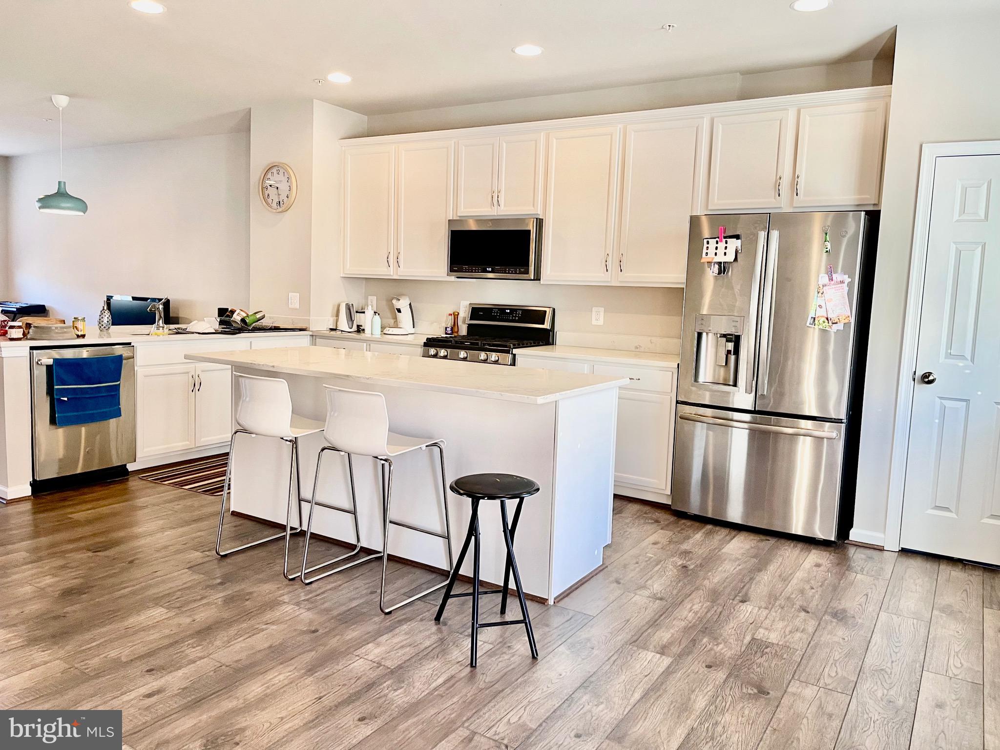 POTOMAC STATION - Residential Lease