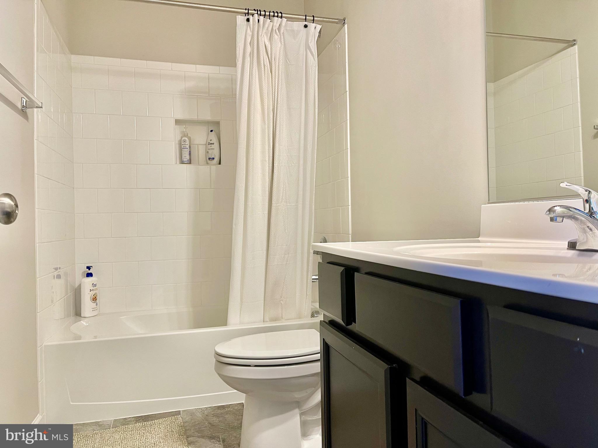 POTOMAC STATION - Residential Lease