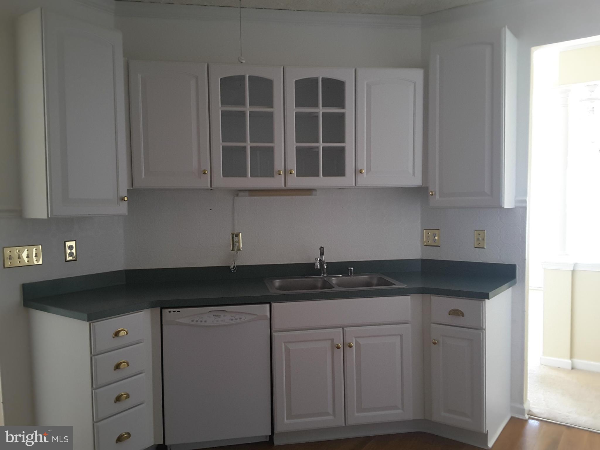 DURHAM MANOR - Residential