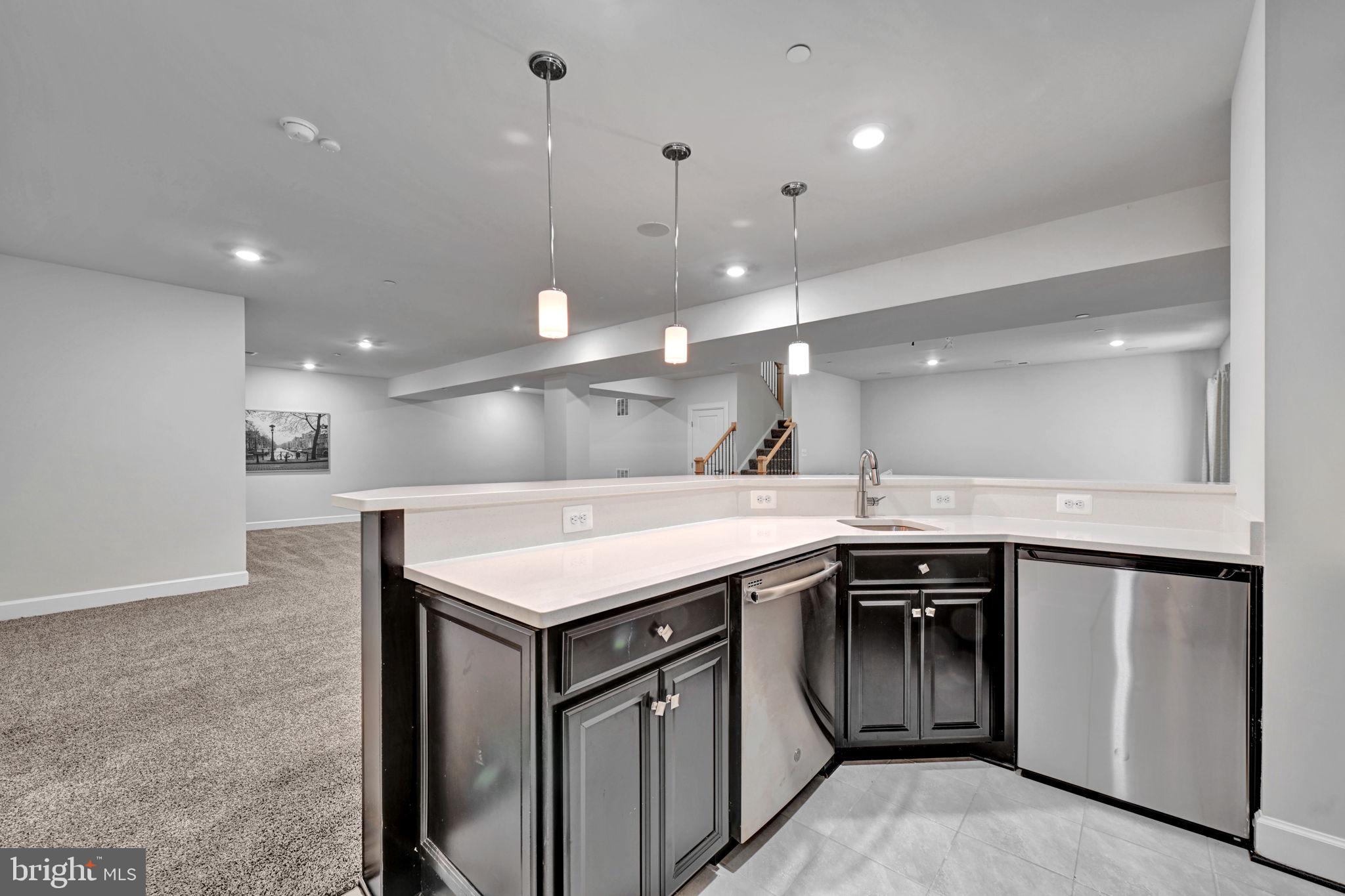 OAK CREEK CLUB - Residential