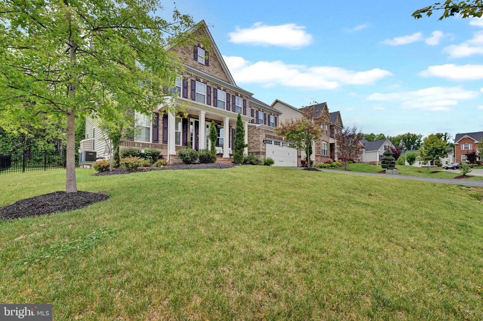 OAK CREEK CLUB - Residential