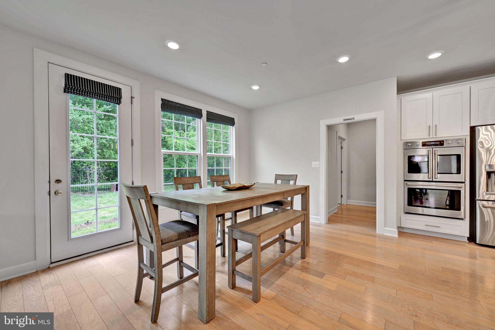 OAK CREEK CLUB - Residential