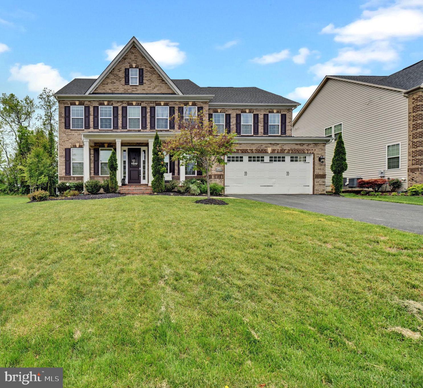 OAK CREEK CLUB - Residential