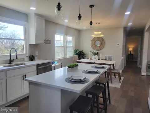 MLS: MDBC2114076