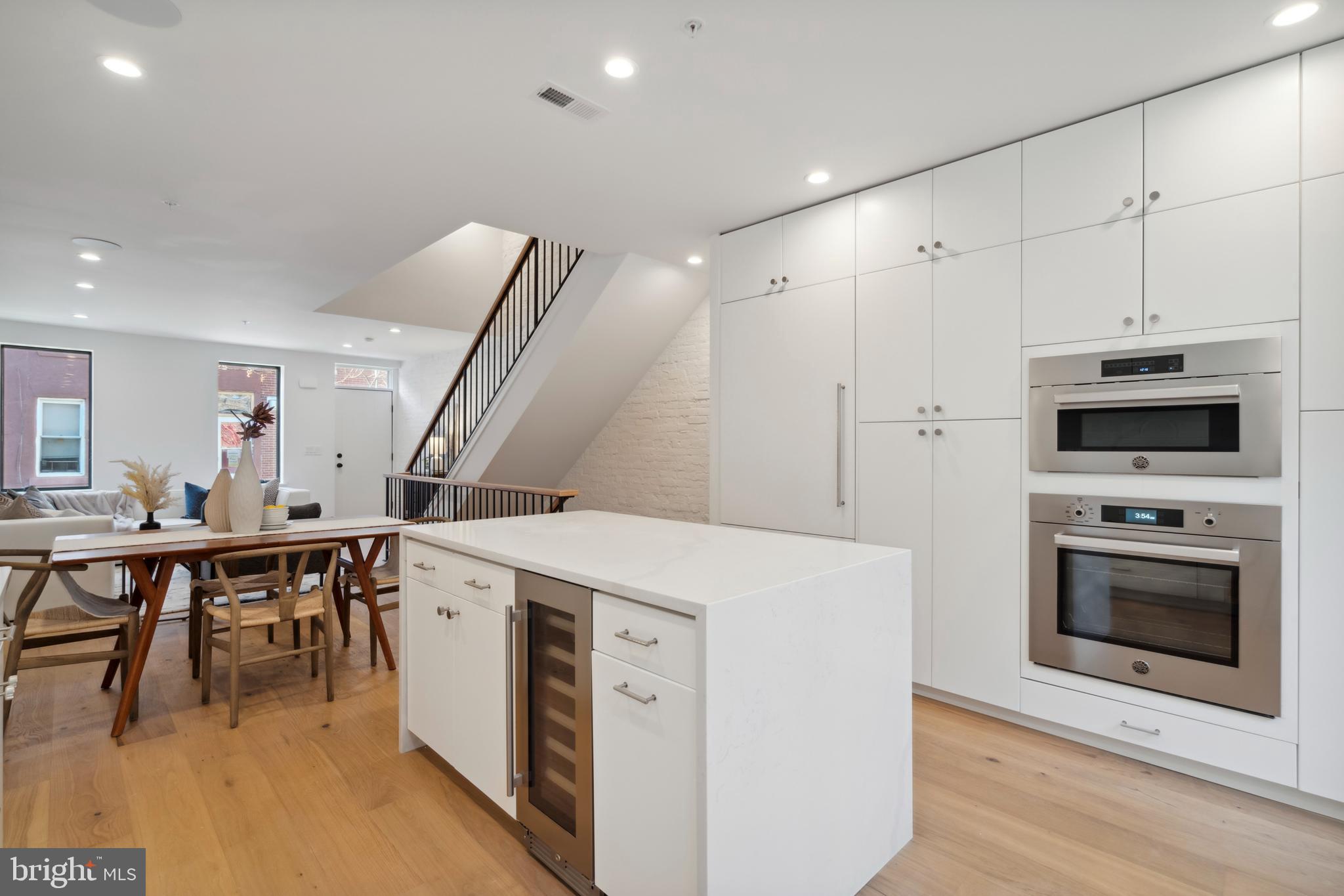 GRADUATE HOSPITAL - Residential