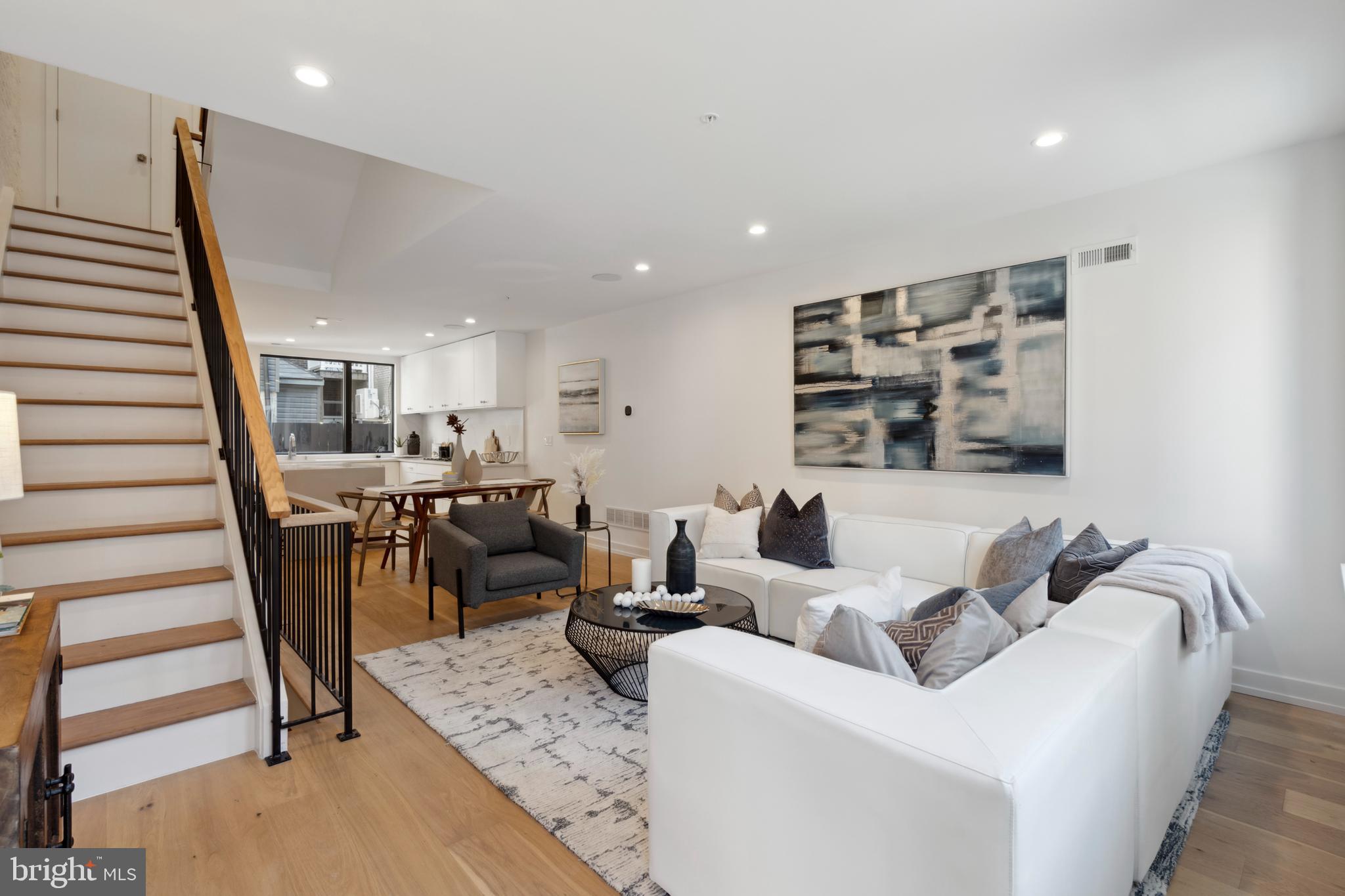 GRADUATE HOSPITAL - Residential