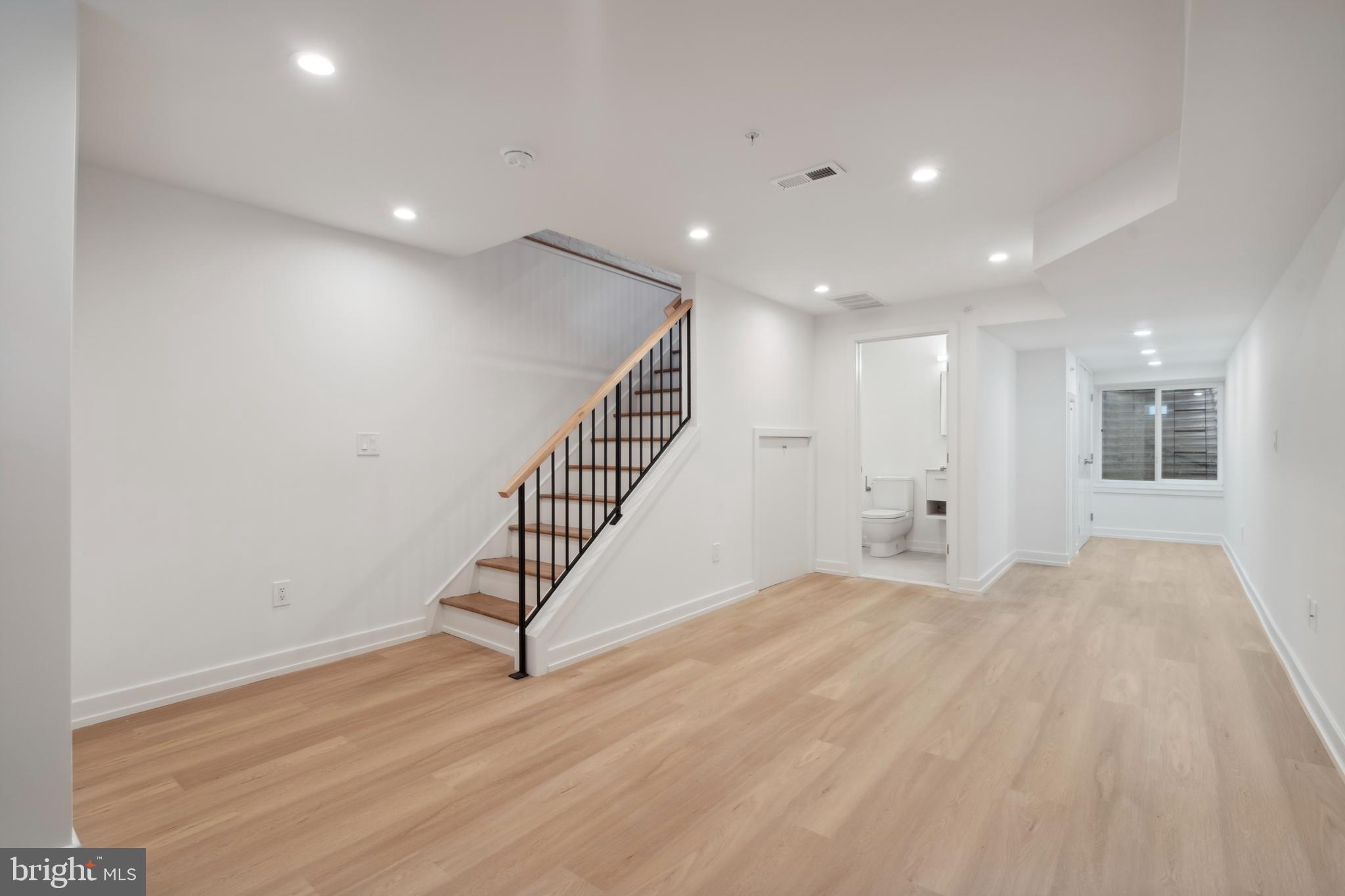 GRADUATE HOSPITAL - Residential