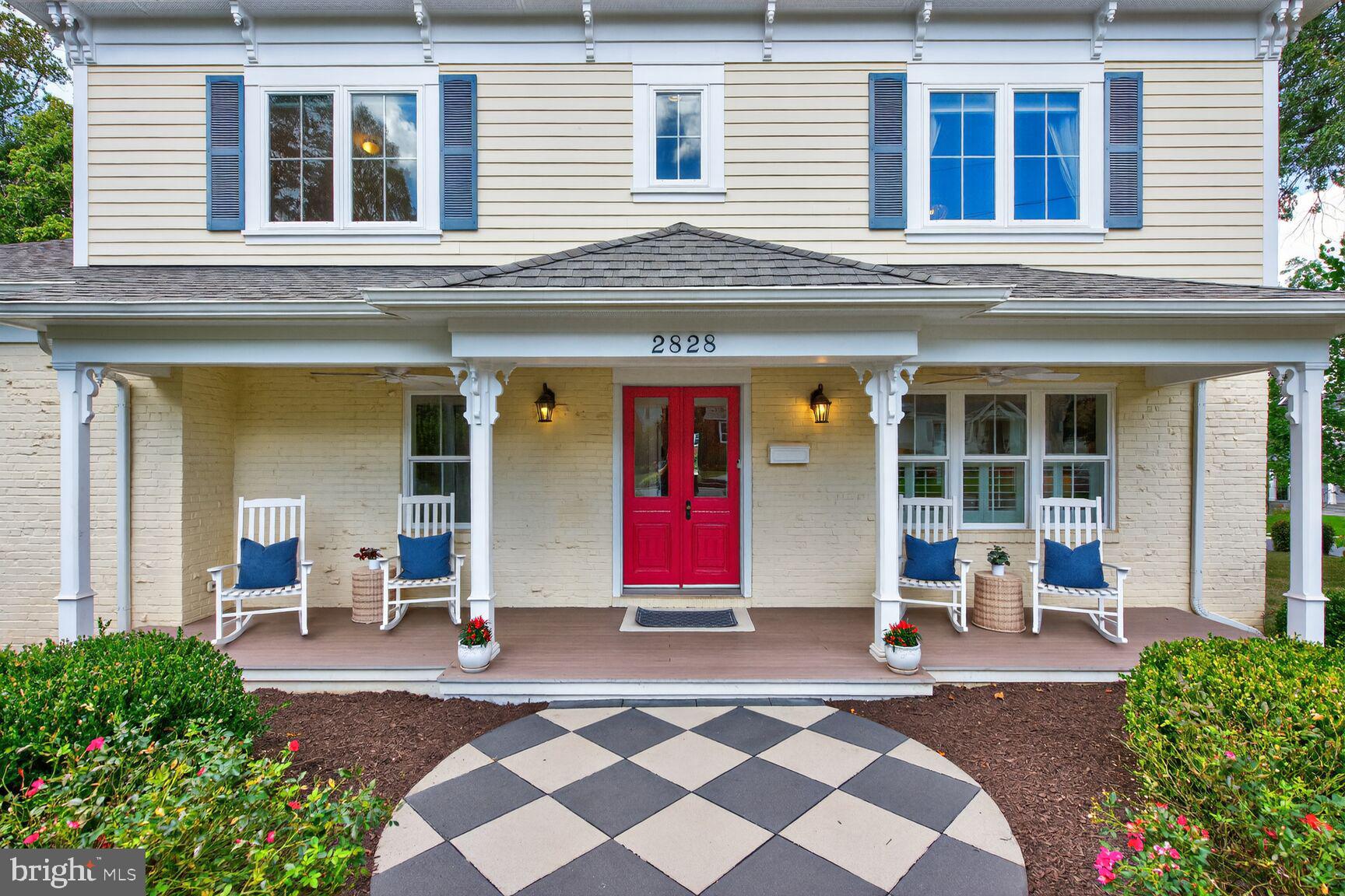 BERKSHIRE OAKWOOD - Residential