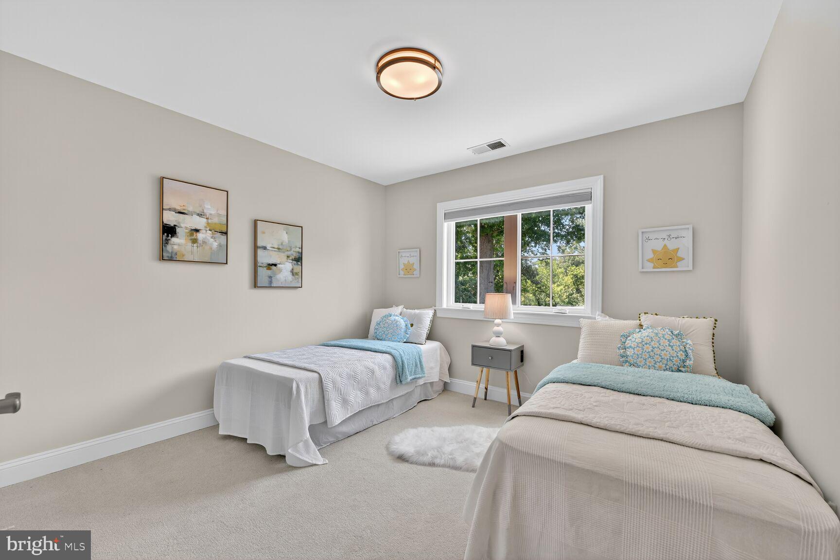 BERKSHIRE OAKWOOD - Residential