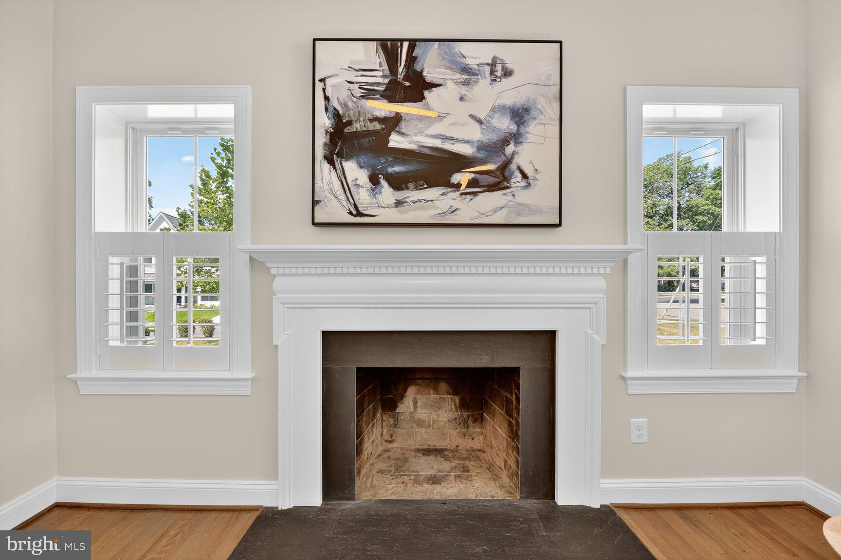 BERKSHIRE OAKWOOD - Residential