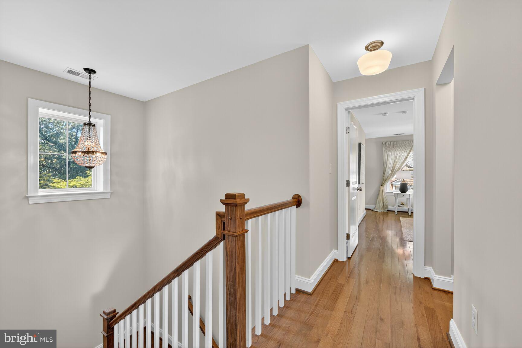 BERKSHIRE OAKWOOD - Residential