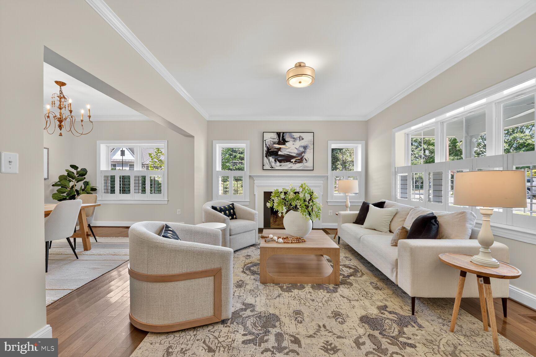 BERKSHIRE OAKWOOD - Residential