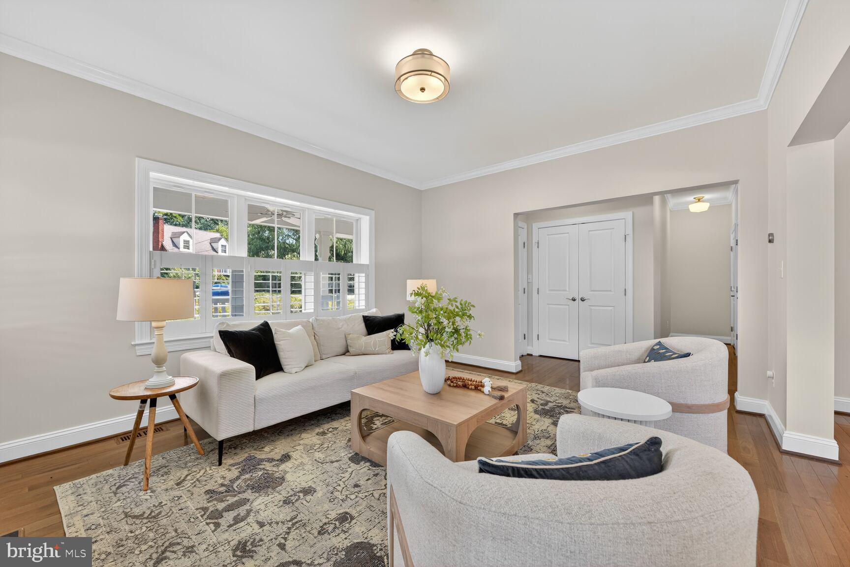 BERKSHIRE OAKWOOD - Residential