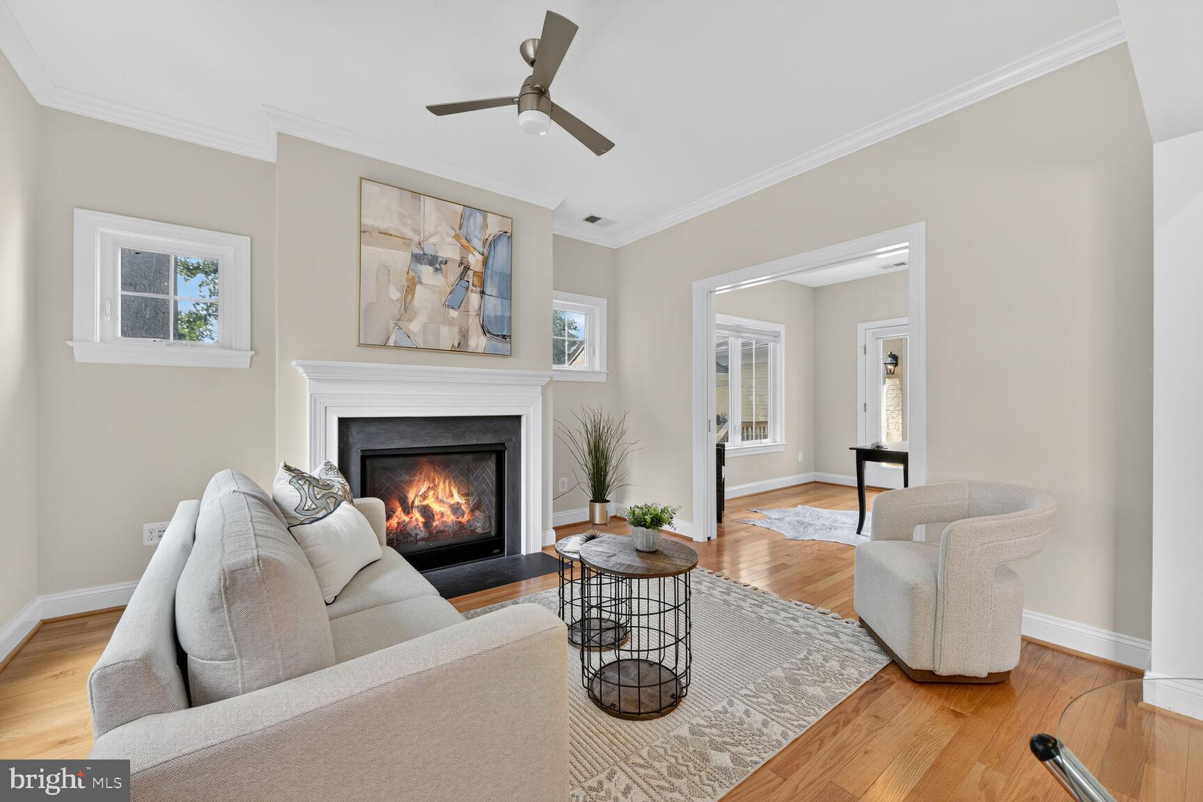 BERKSHIRE OAKWOOD - Residential