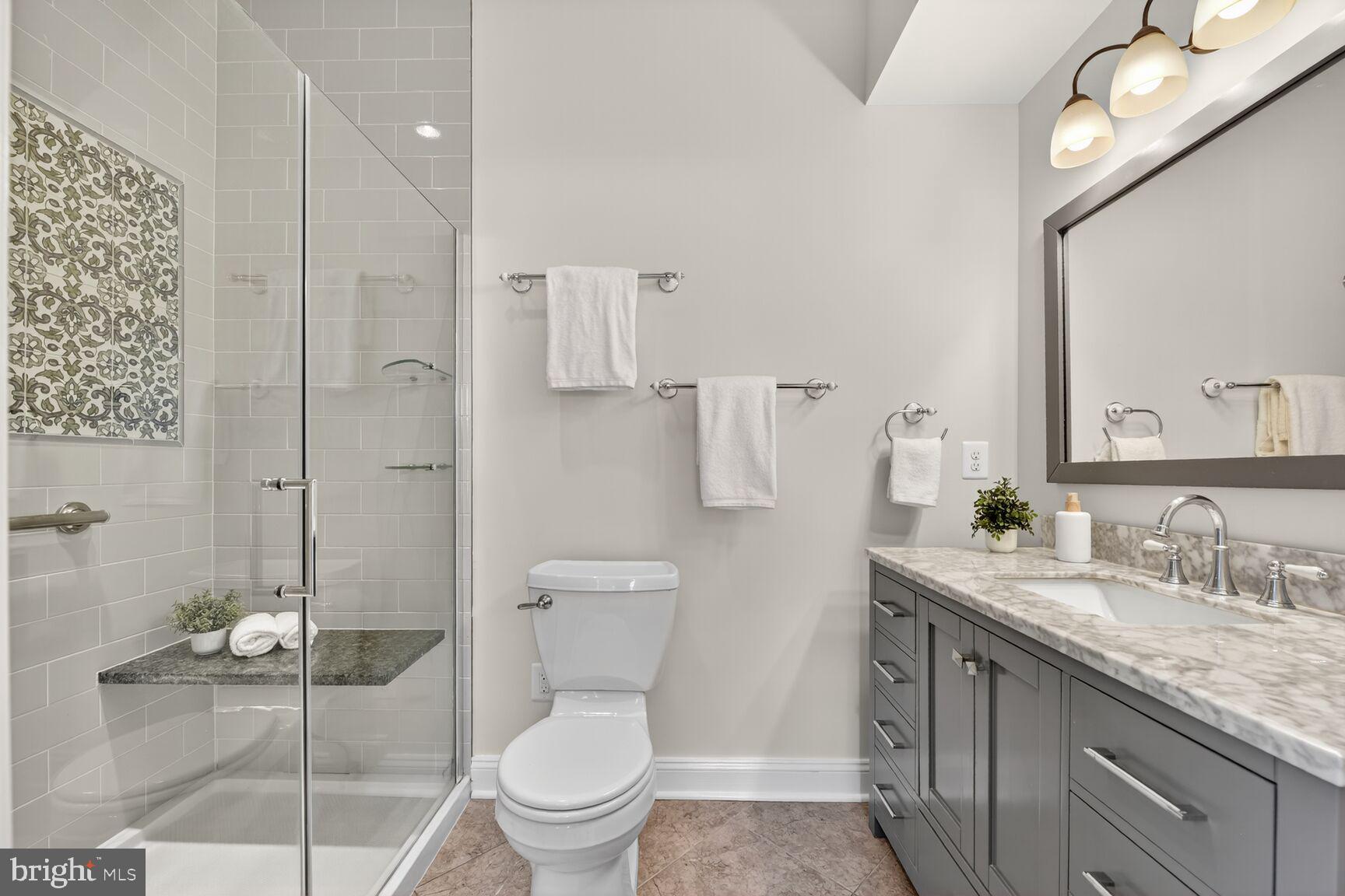 BERKSHIRE OAKWOOD - Residential