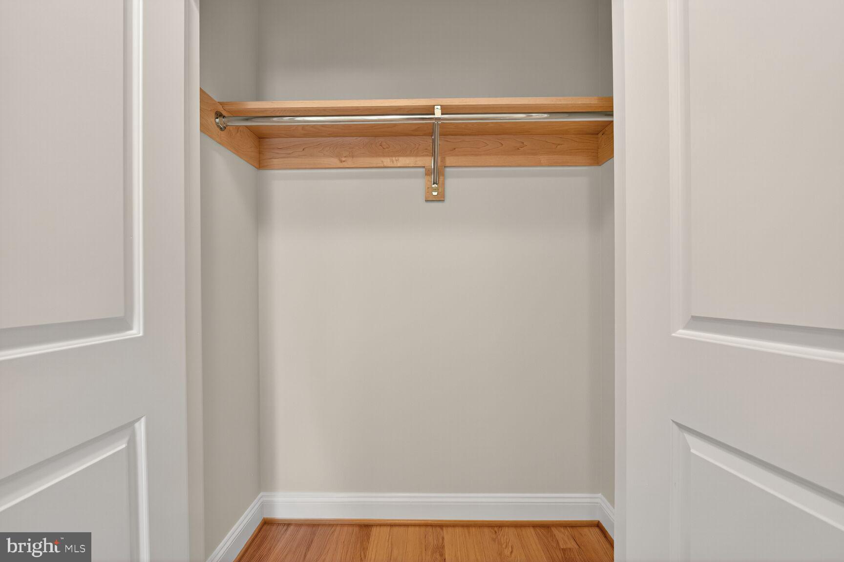 BERKSHIRE OAKWOOD - Residential