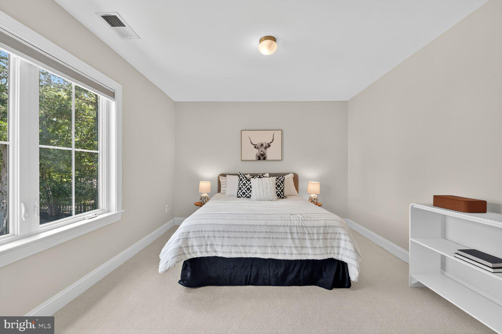 BERKSHIRE OAKWOOD - Residential