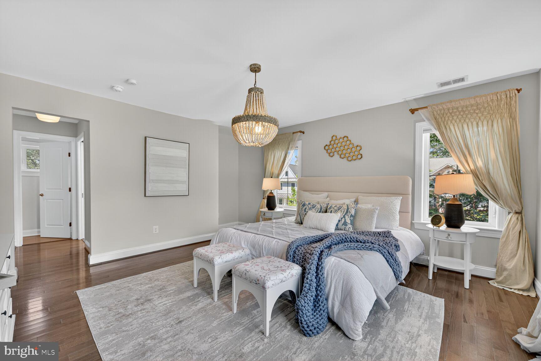 BERKSHIRE OAKWOOD - Residential