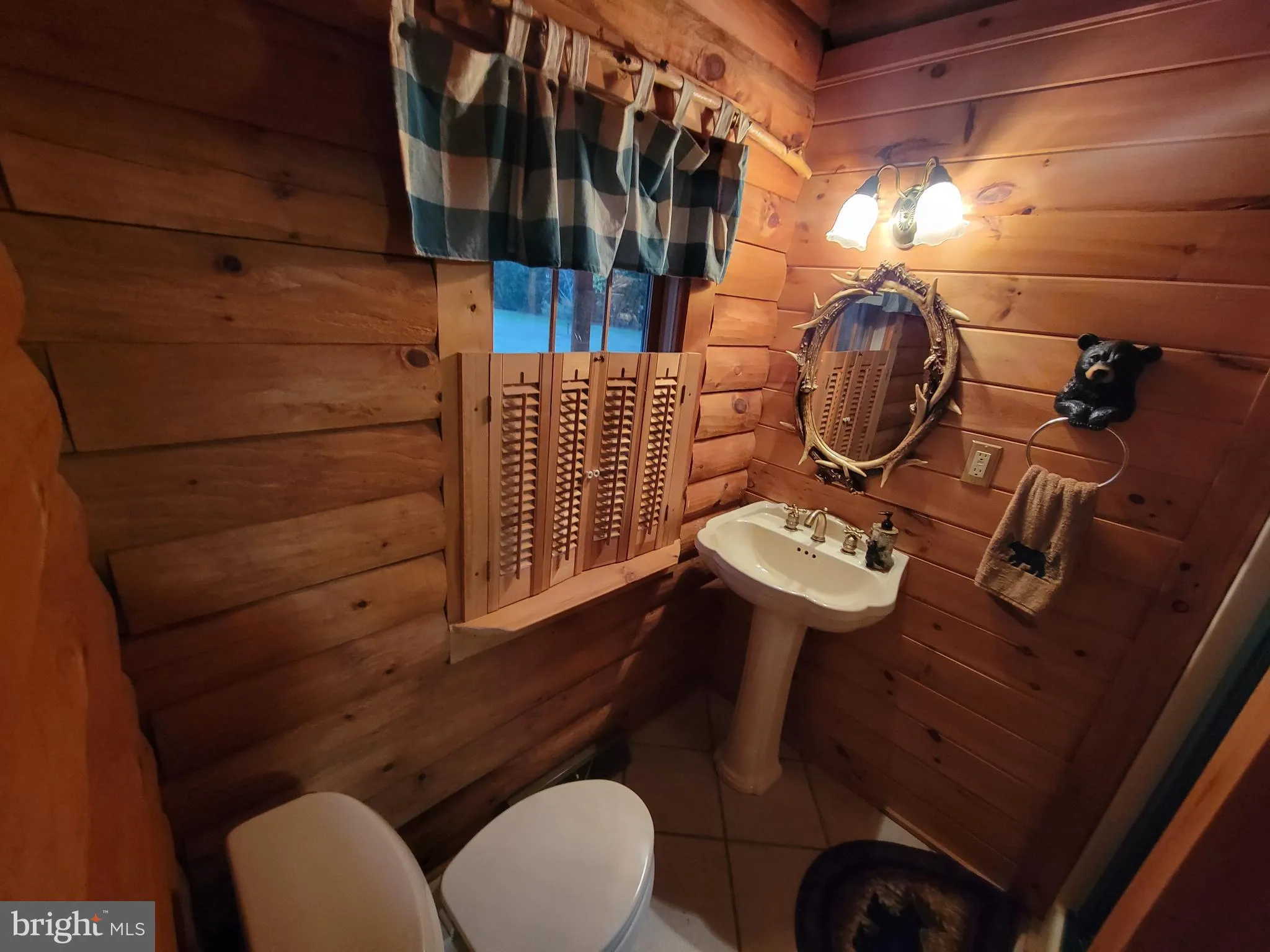 Townsend, Delaware 19734, United States, 4 Bedrooms Bedrooms, ,3 BathroomsBathrooms,Residential,Active,37927