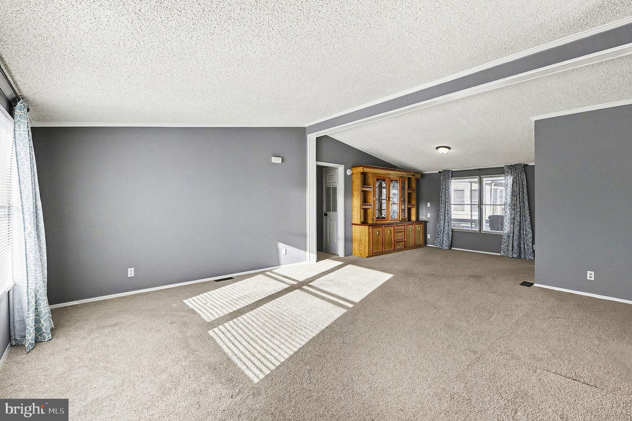 PEPPERMINT WOODS - Residential