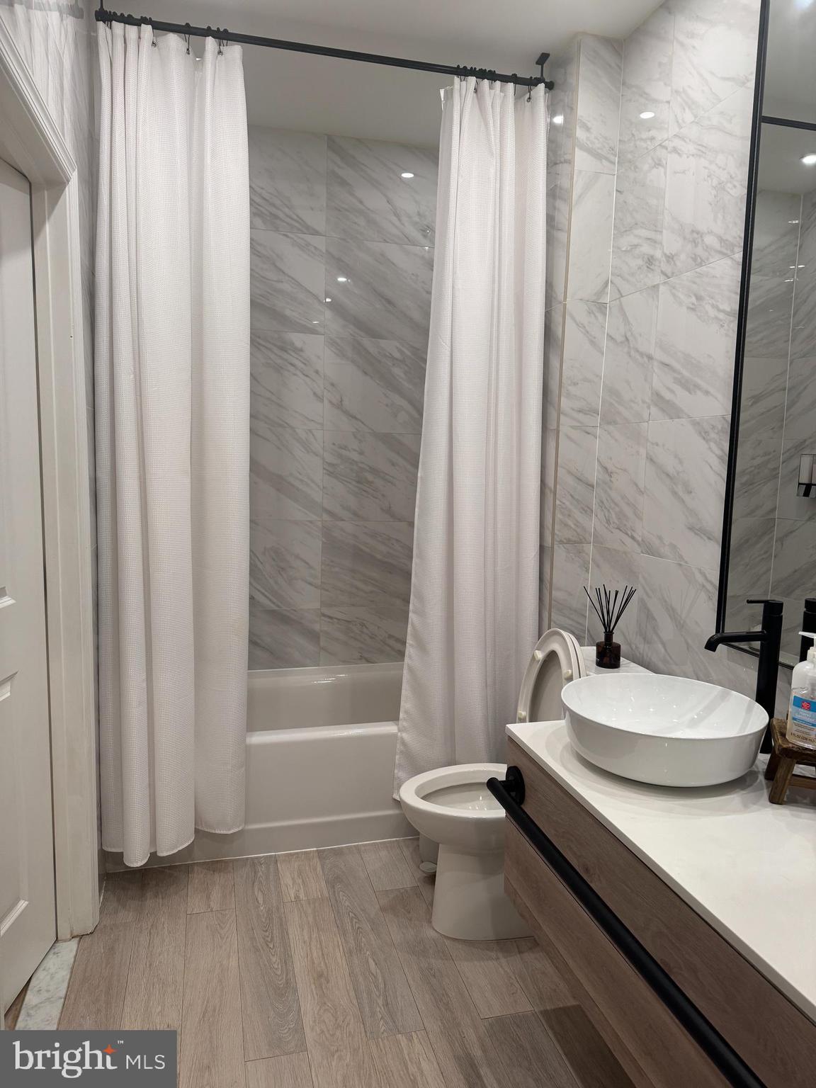 2665 PROSPERITY AVENUE 434