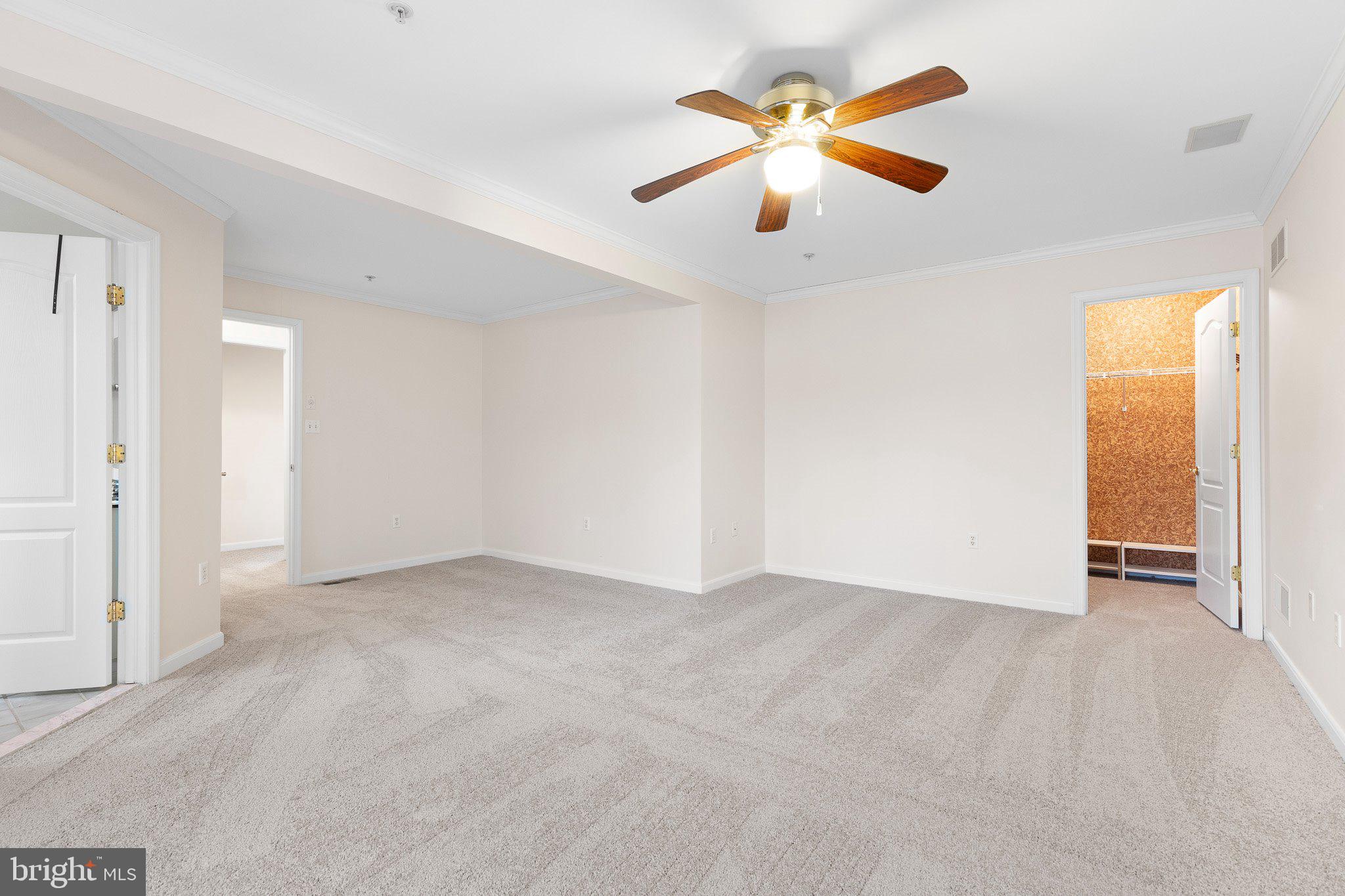 CHESAPEAKE CLUB CONDOS - Residential