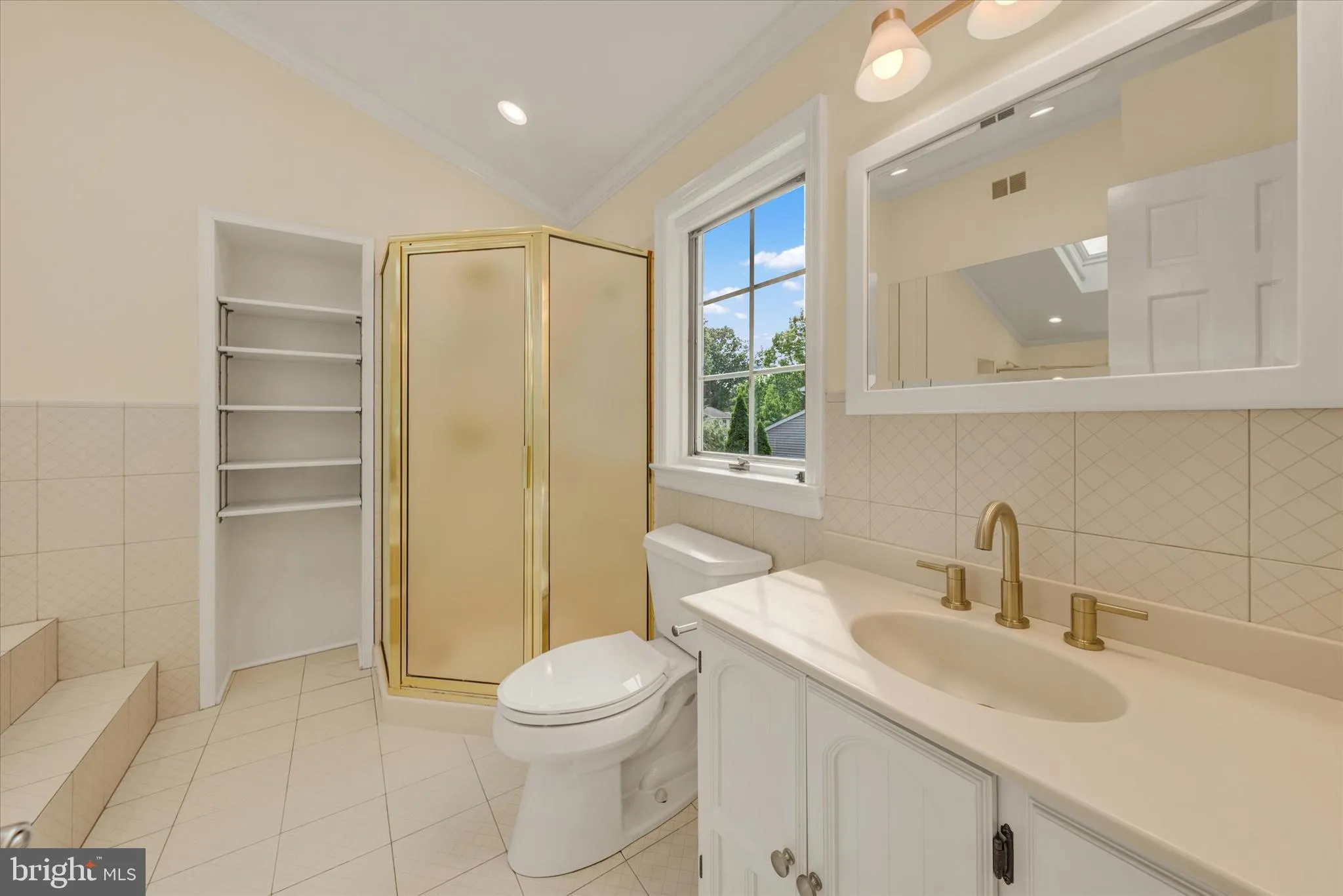 Lawrence Township, New Jersey 08648, United States, 4 Bedrooms Bedrooms, ,3 BathroomsBathrooms,Residential,Active,168947