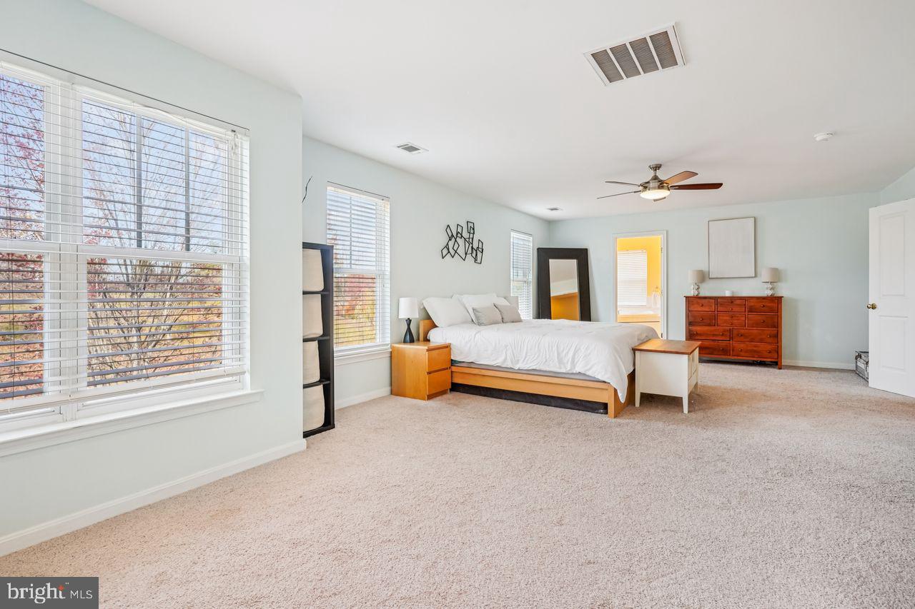 VINT HILL - Residential