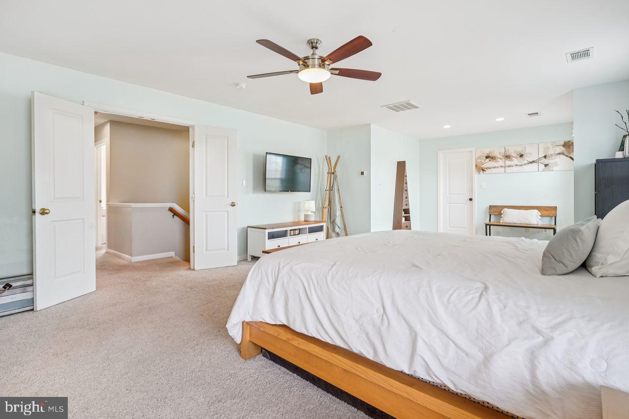 VINT HILL - Residential