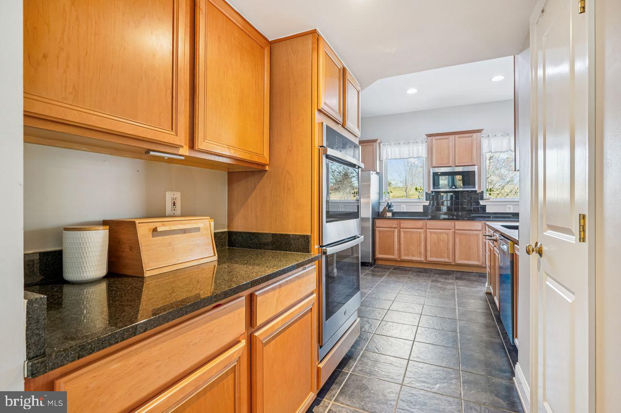 VINT HILL - Residential