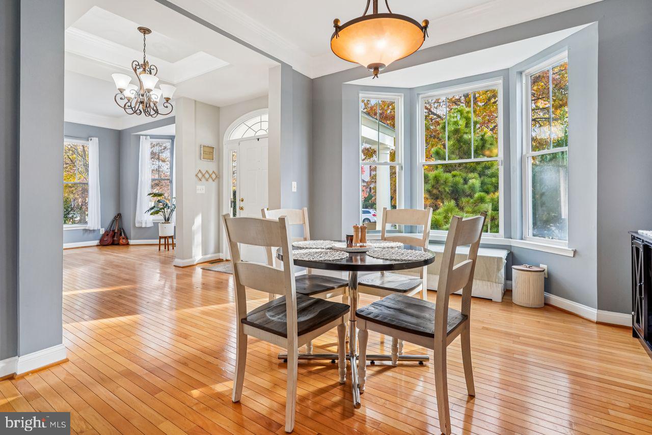 VINT HILL - Residential