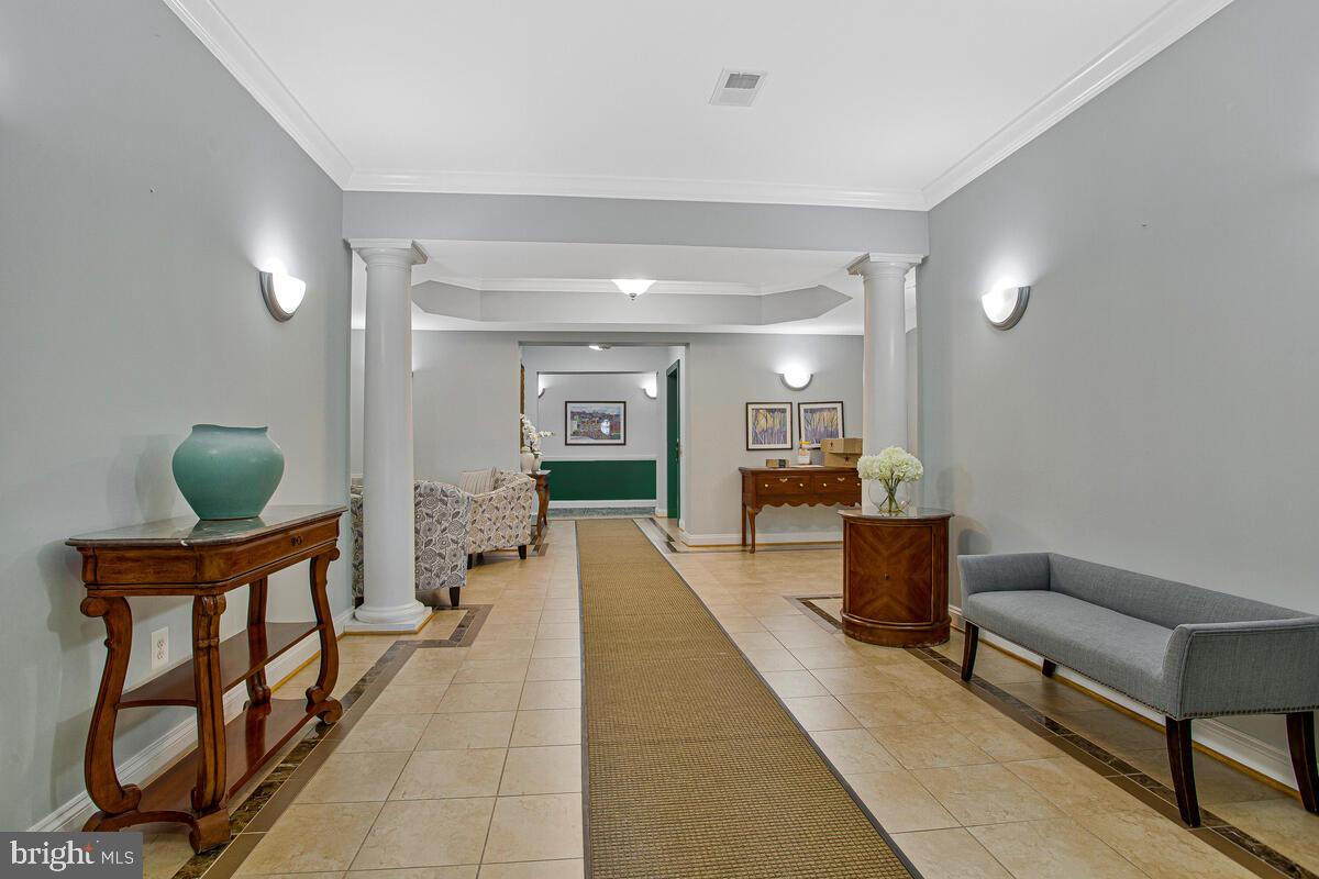 GATHERINGS AT LYNDWOOD - Residential