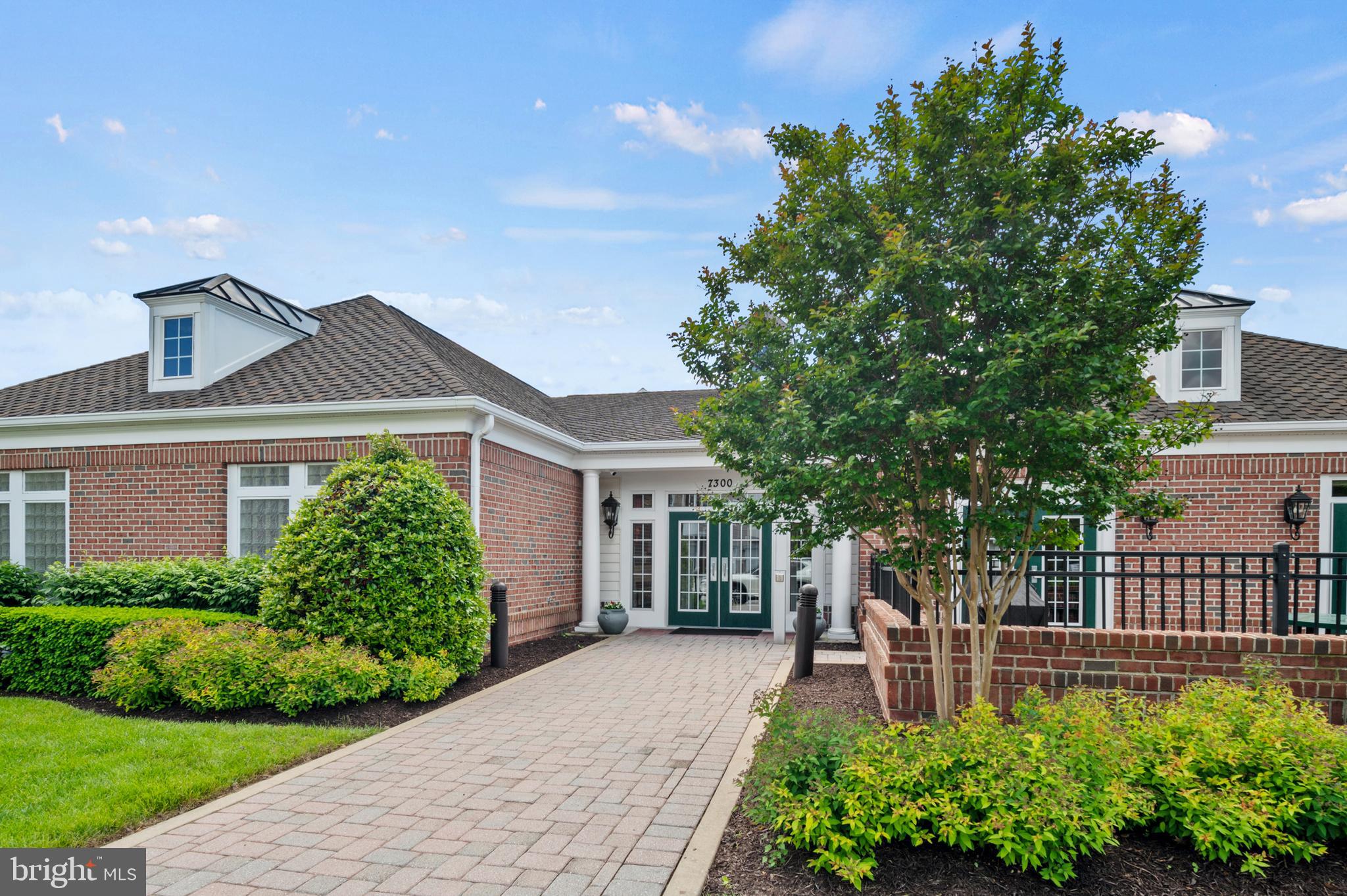 GATHERINGS AT LYNDWOOD - Residential