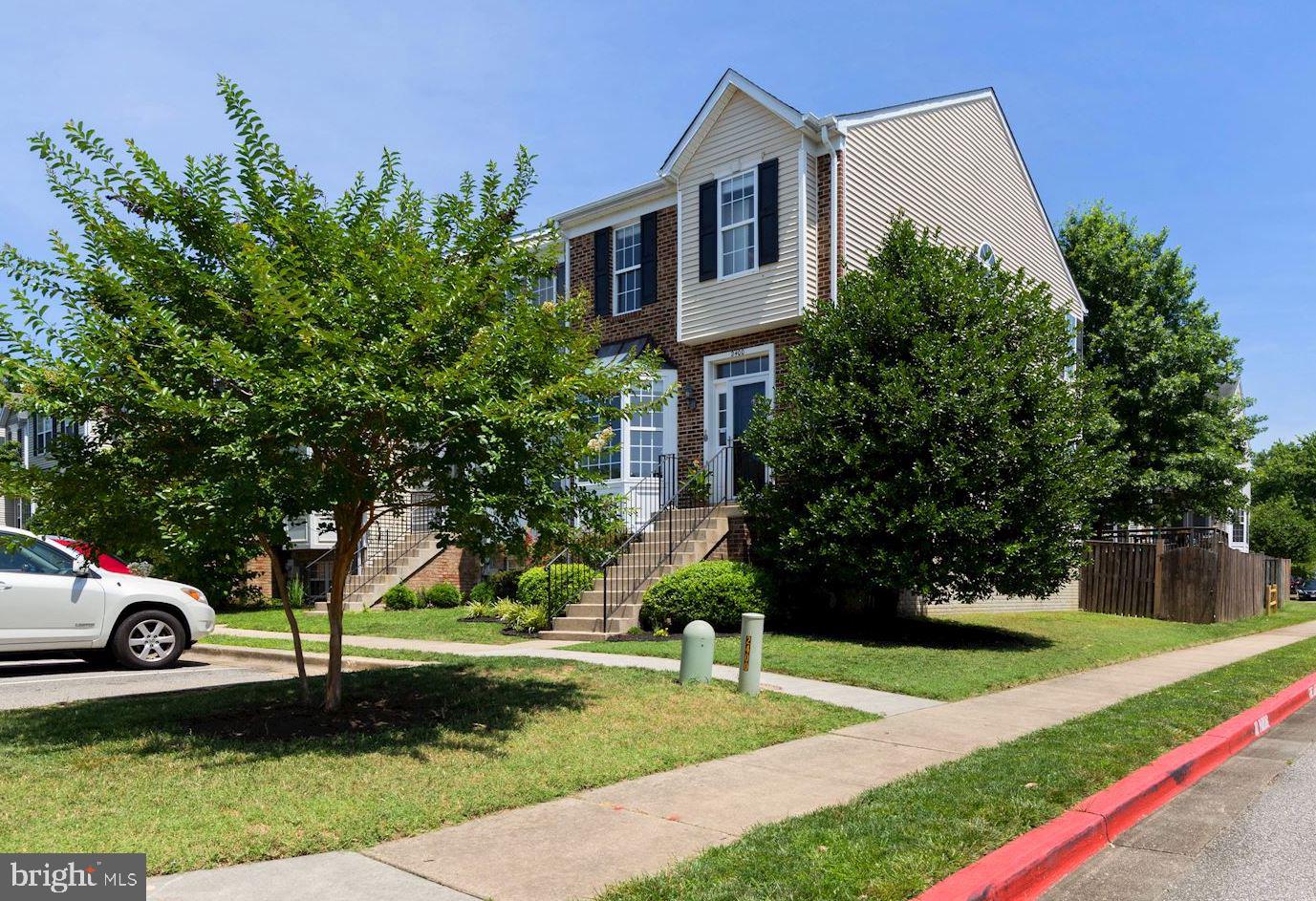 CROFTON VILLAGE - Residential