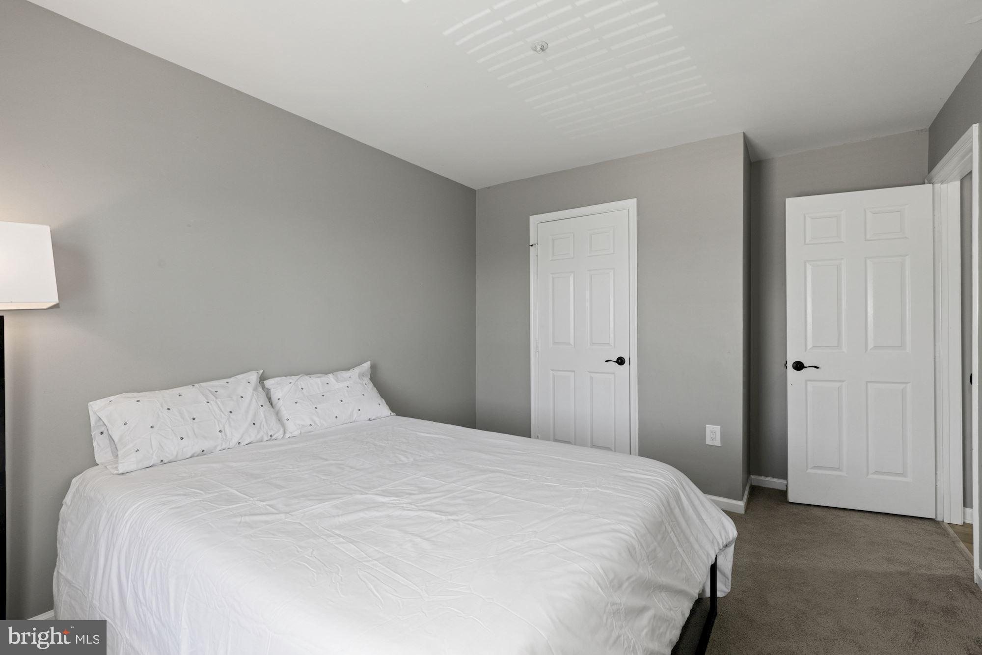 CROFTON VILLAGE - Residential