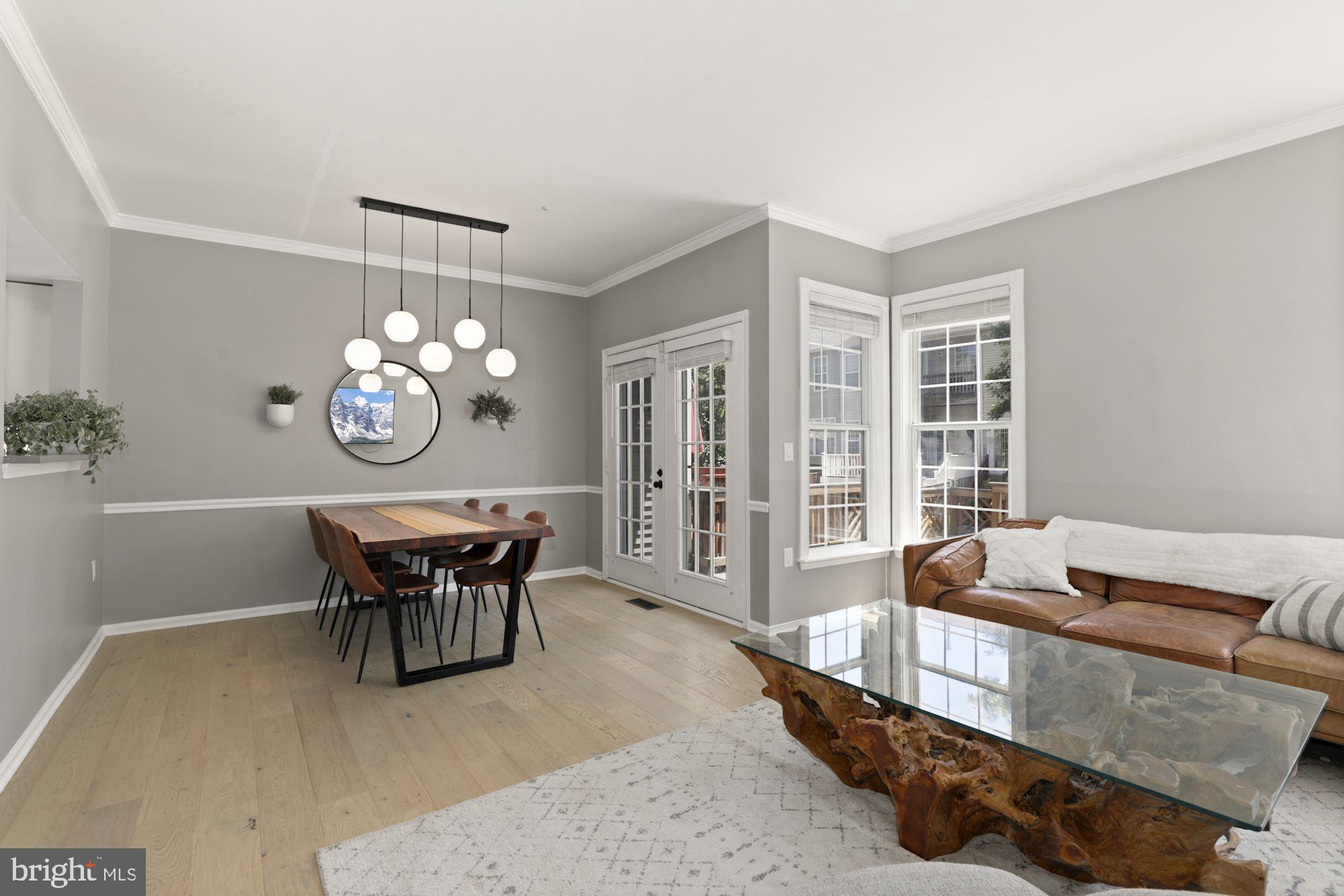 CROFTON VILLAGE - Residential