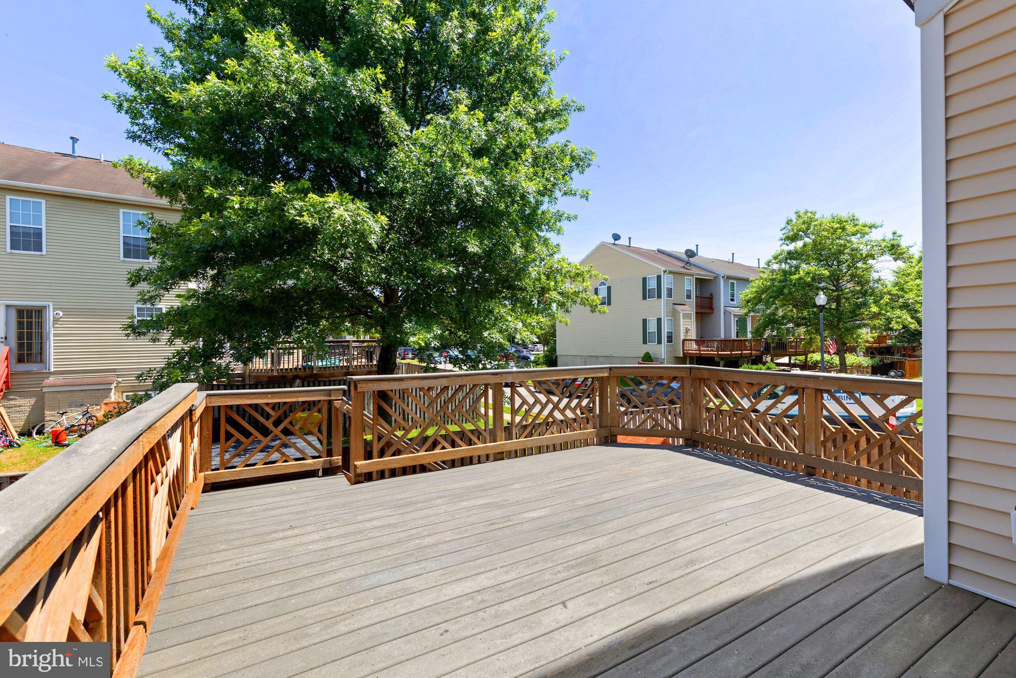 CROFTON VILLAGE - Residential