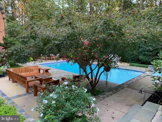 FOREST GLEN - Residential