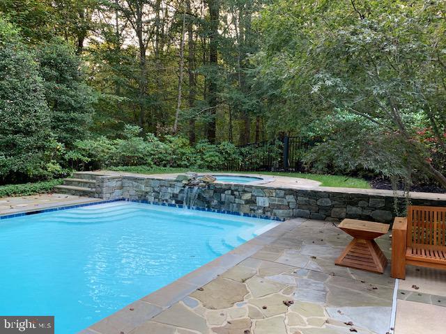 FOREST GLEN - Residential