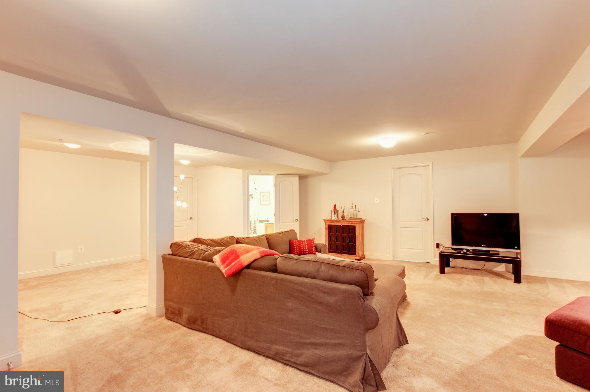 FAIRWOOD - Residential Lease