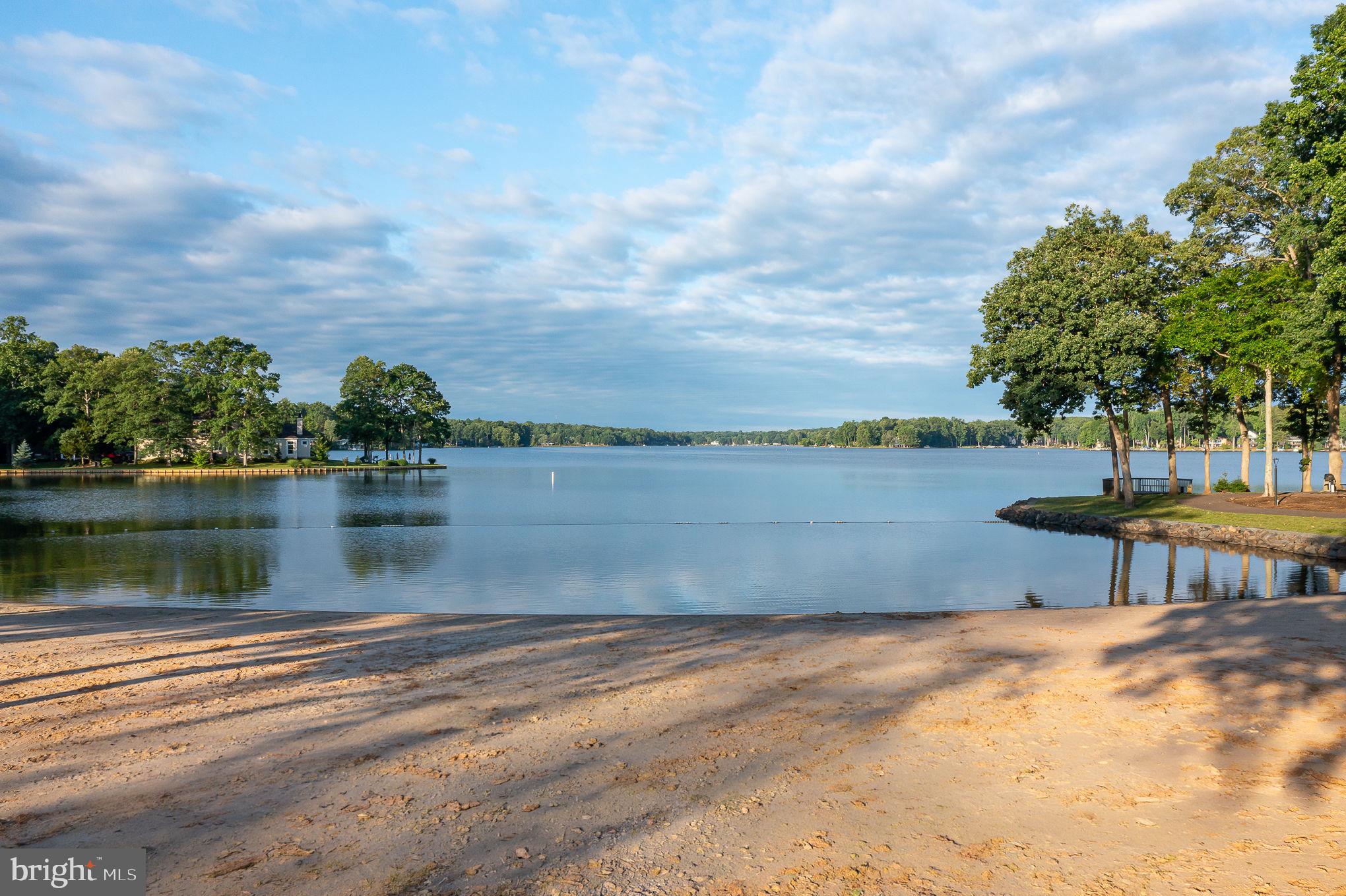 LAKE OF THE WOODS - Residential