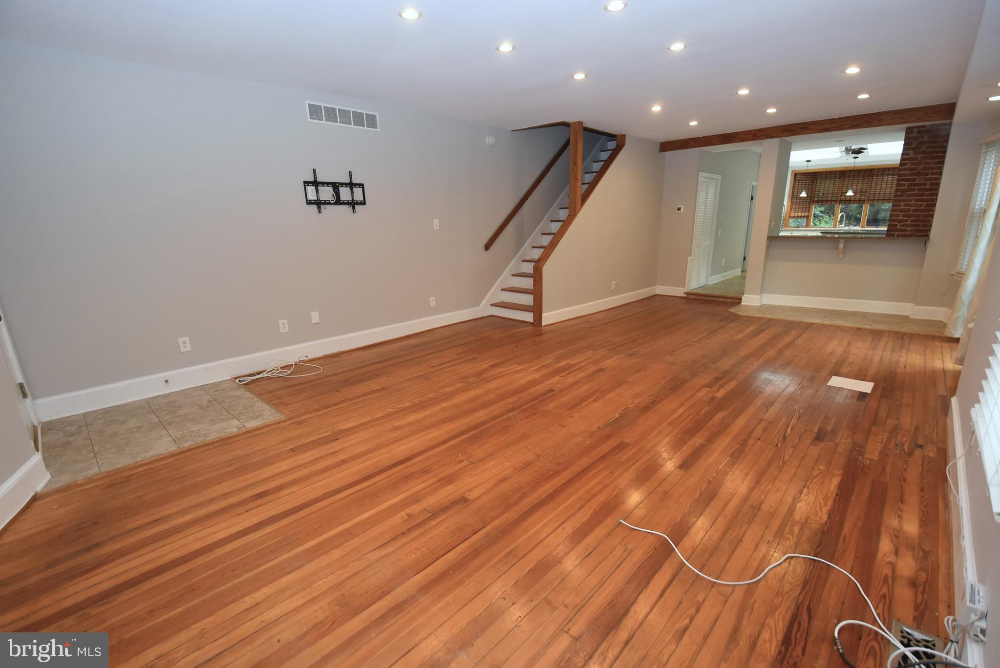 HOMEWOOD - Residential