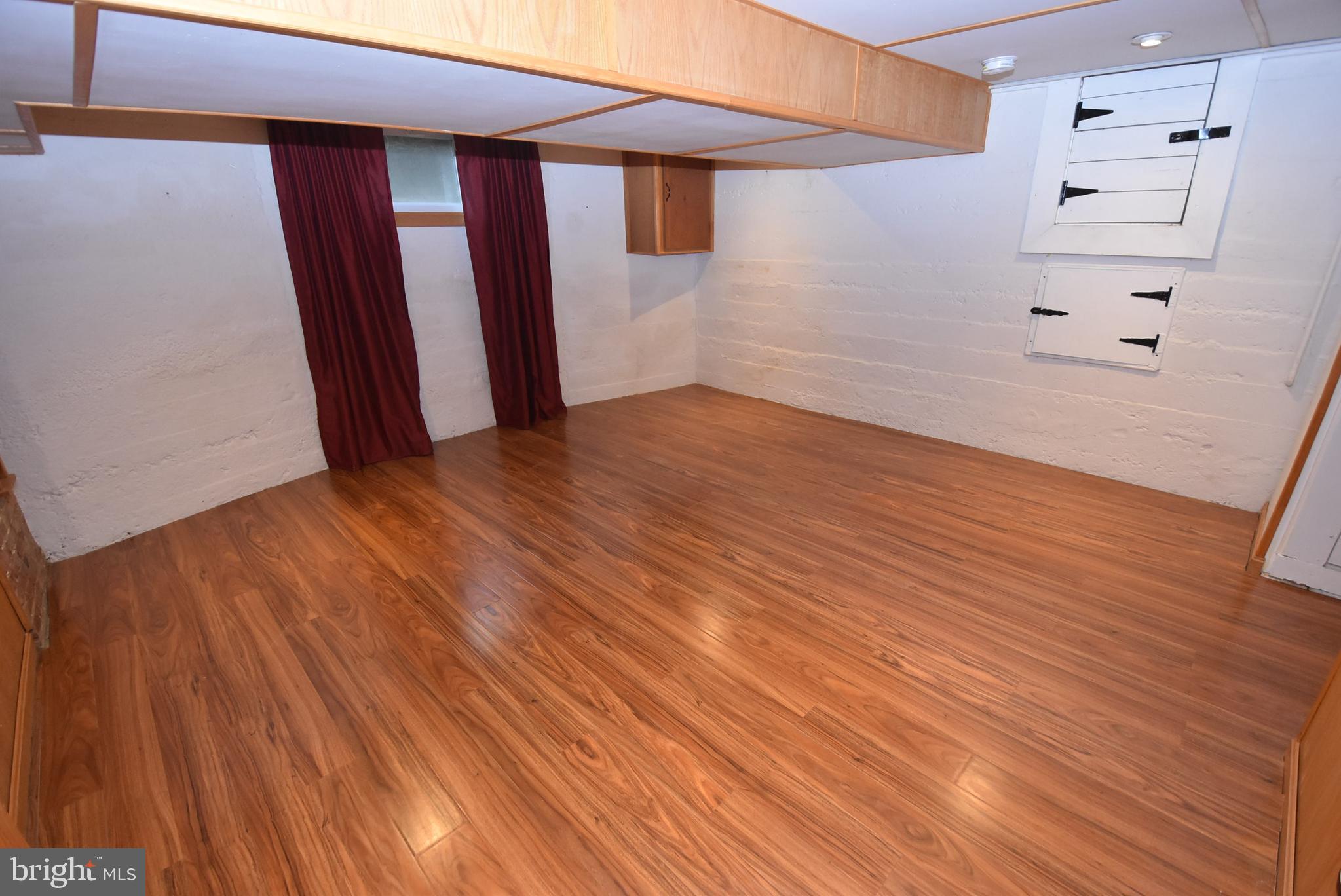 HOMEWOOD - Residential